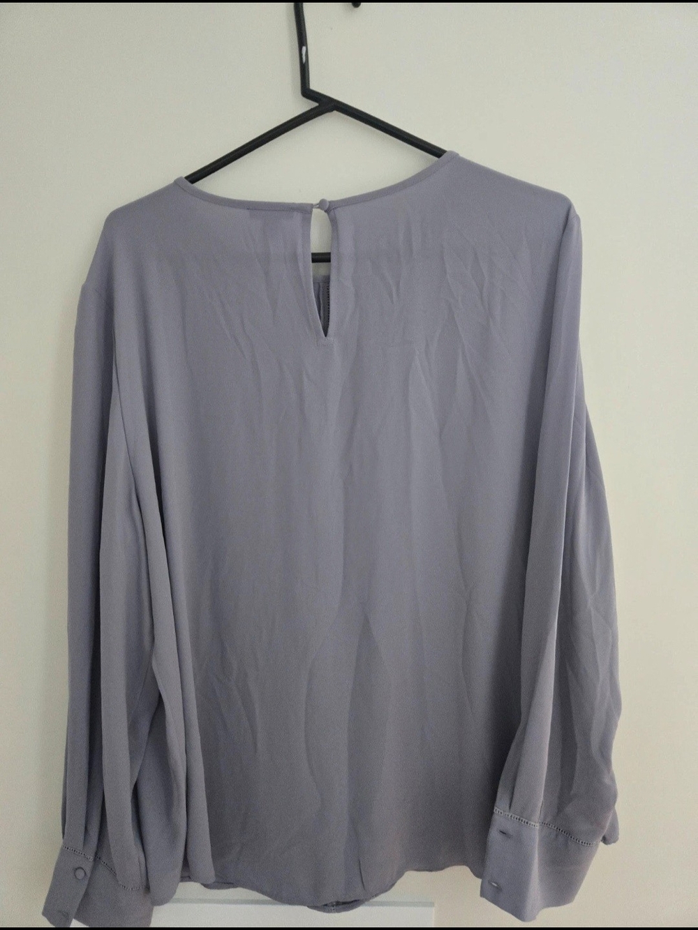 Ann Taylor Grey Ruffle-Front Long Sleeve Blouse XXL - Picture 2 of 5